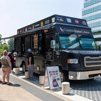 Cousins Maine food truck at Food Truck Wednesday event Photo