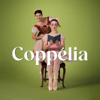 Two dancers posing in front of a green background Photo